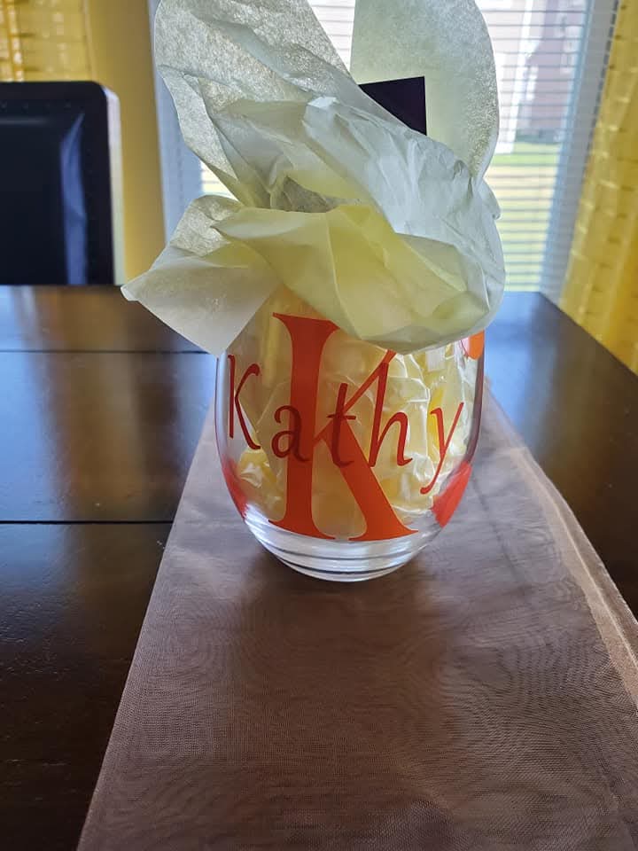 Wine Glasses (Stemmed & Stemless)
